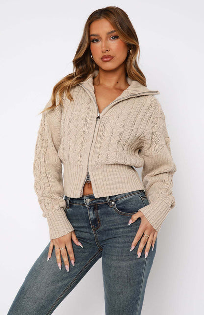 Damen Strickcardigan Kurz Zopfmuster Reißverschluss Norvielle