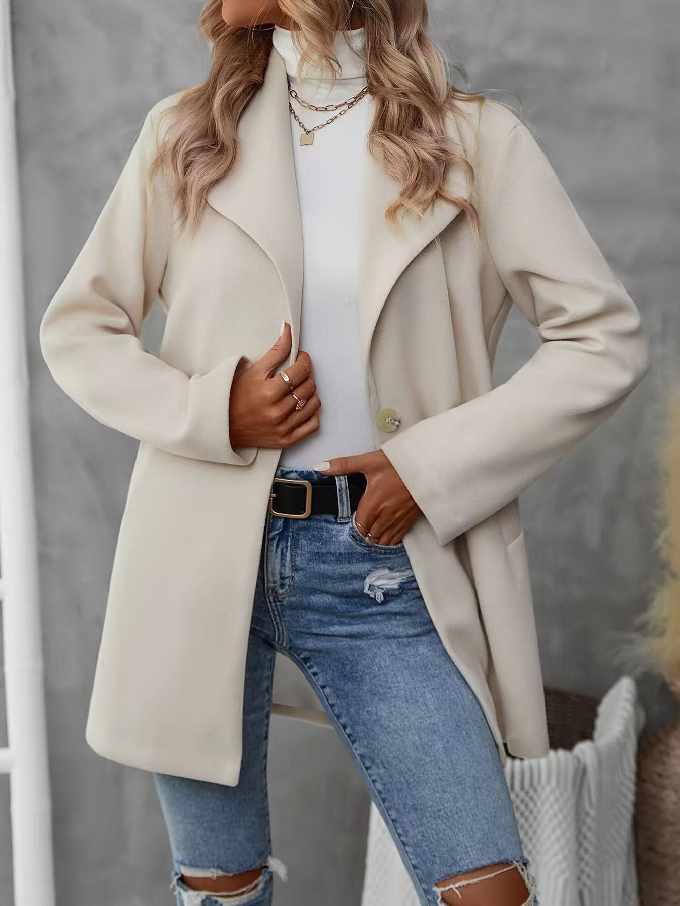 Damen Übergangsjacke Norvielle mit Knopfverschluss und großem Revers