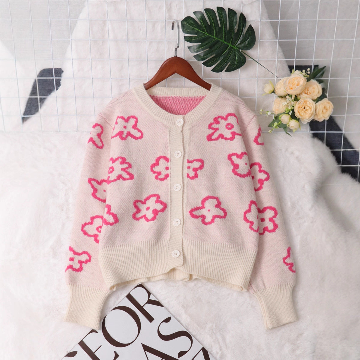 Damen Strickjacke Floralmuster Knöpfe Norvielle