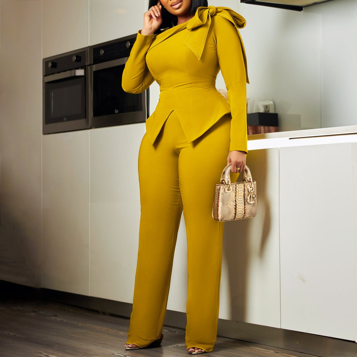 Damen Jumpsuit Asymmetrisch Schlingenakzent