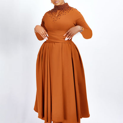 Damen Maxikleid mit Perlenverzierung Tailliert