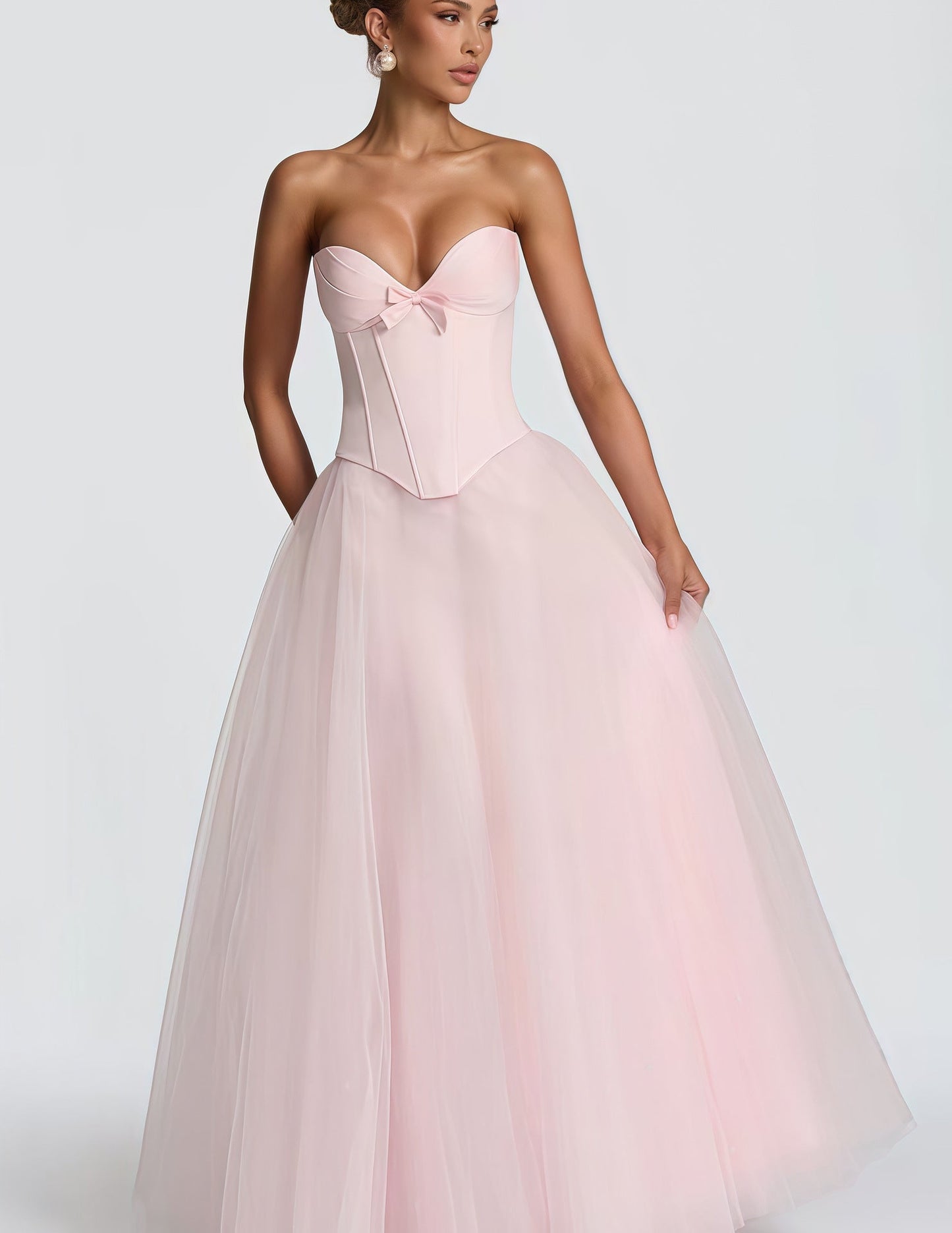 Damen Brautkleid Tiefdekolleté Volumöser Tüllrock Weiß