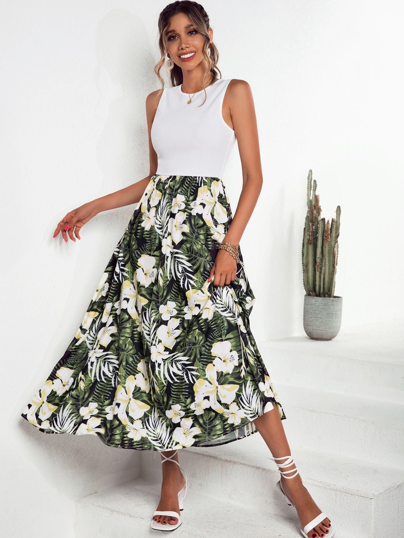 Damen Maxirock Floralmuster Schwingender Saum Norvielle