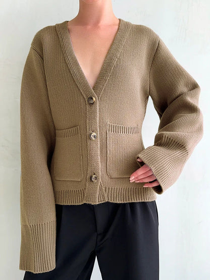 Damen Strickjacke V-Ausschnitt Große Taschen Norvielle