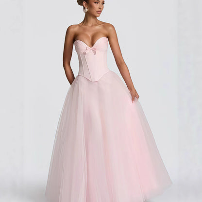 Damen Brautkleid Tiefdekolleté Volumöser Tüllrock Weiß