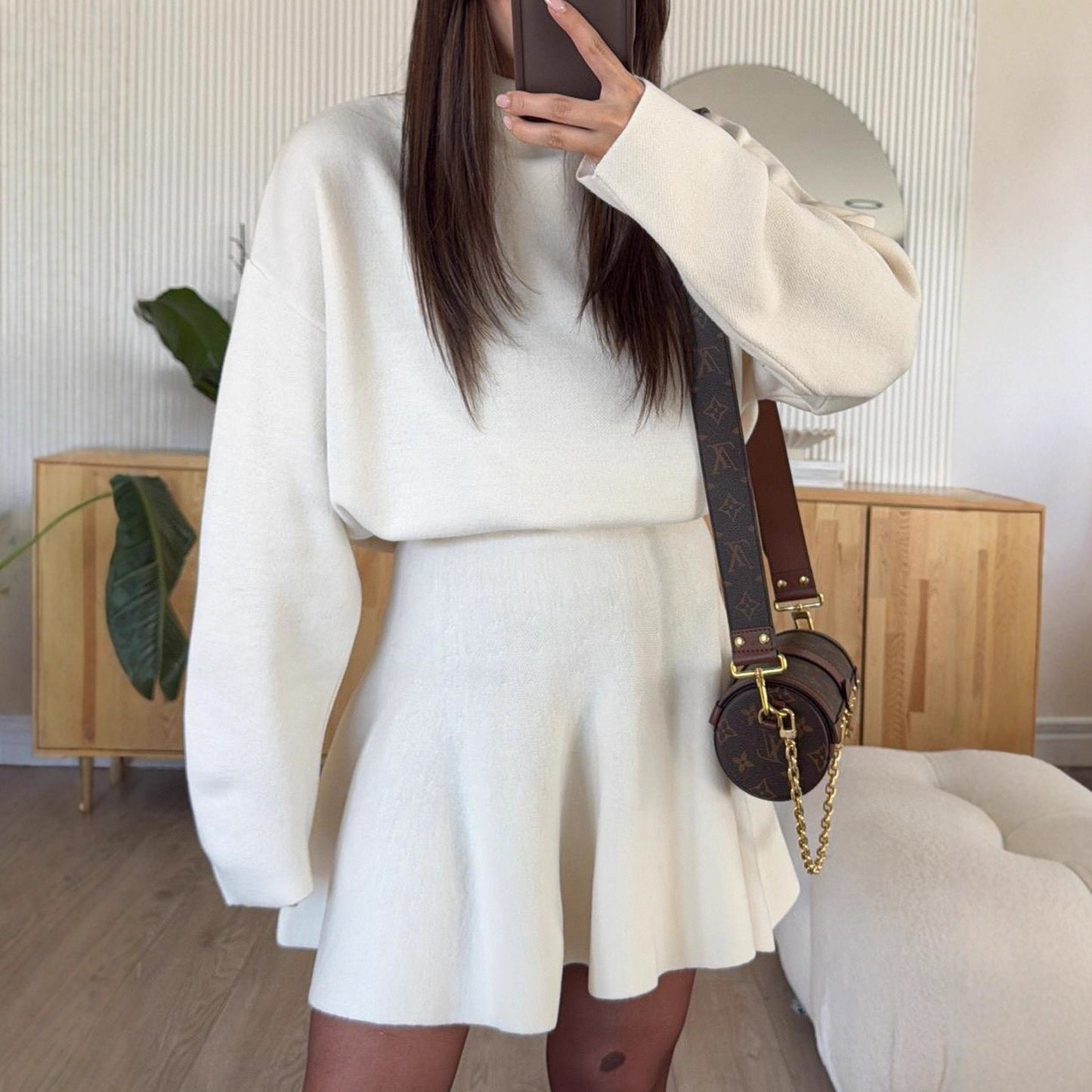 Damen Sweatshirt-Kleid mit Langärmlen Norvielle - Norvielle