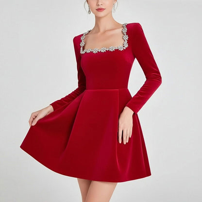 Damen Cocktailkleid Quadratischer Ausschnitt Kristallbesatz