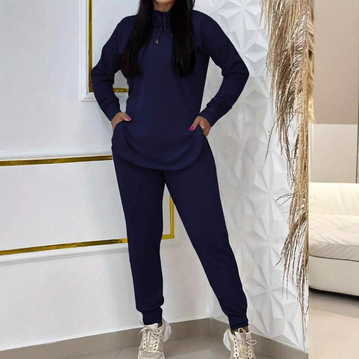 Damen Sportliches Lounge-Set mit Kapuze und Taschen