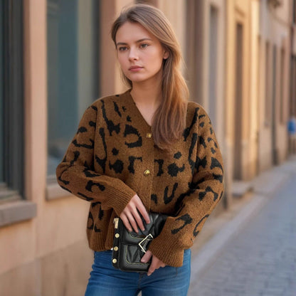 Damen Strickjacke Animalmuster Goldknöpfe Norvielle