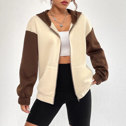 Damen Sweatjacke mit Kontrastärmeln und Kapuze