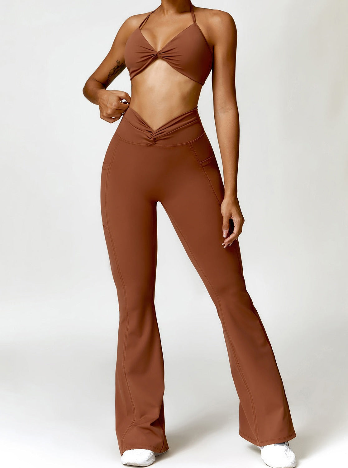 Serafina Damen High-Waist Schlagleggings Figurformend