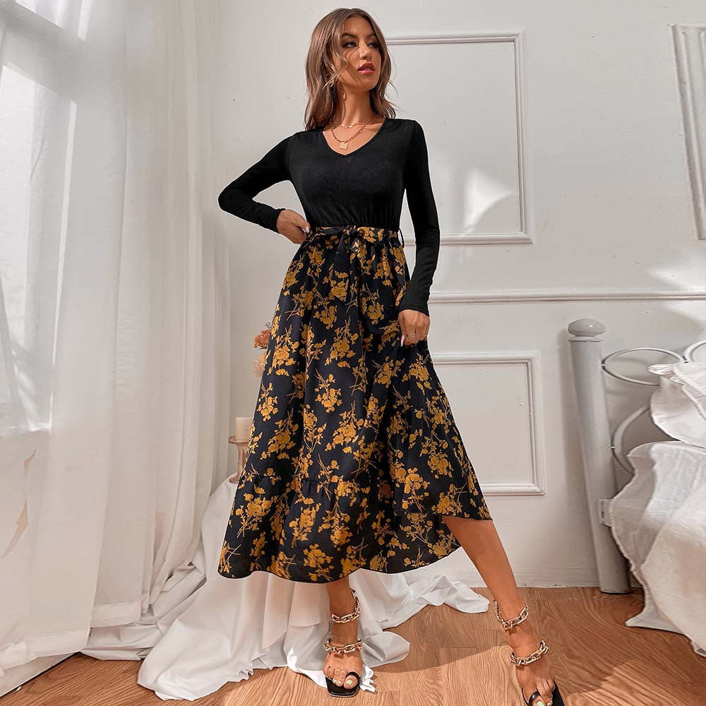 Damen Maxikleid mit tiefem V-Ausschnitt und floralem Rock - Norvielle