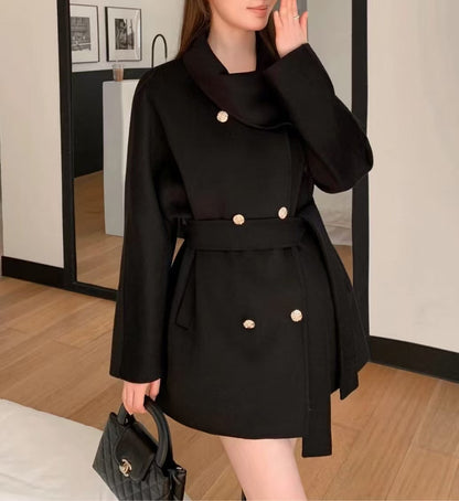 Damen Kurzjacke Asymmetrischer Kragen Goldknöpfe