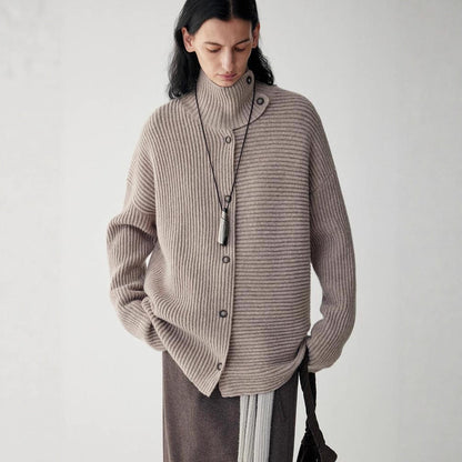 Damen Strickjacke Relaxed Fit mit hohem Kragen und Knöpfen Norvielle