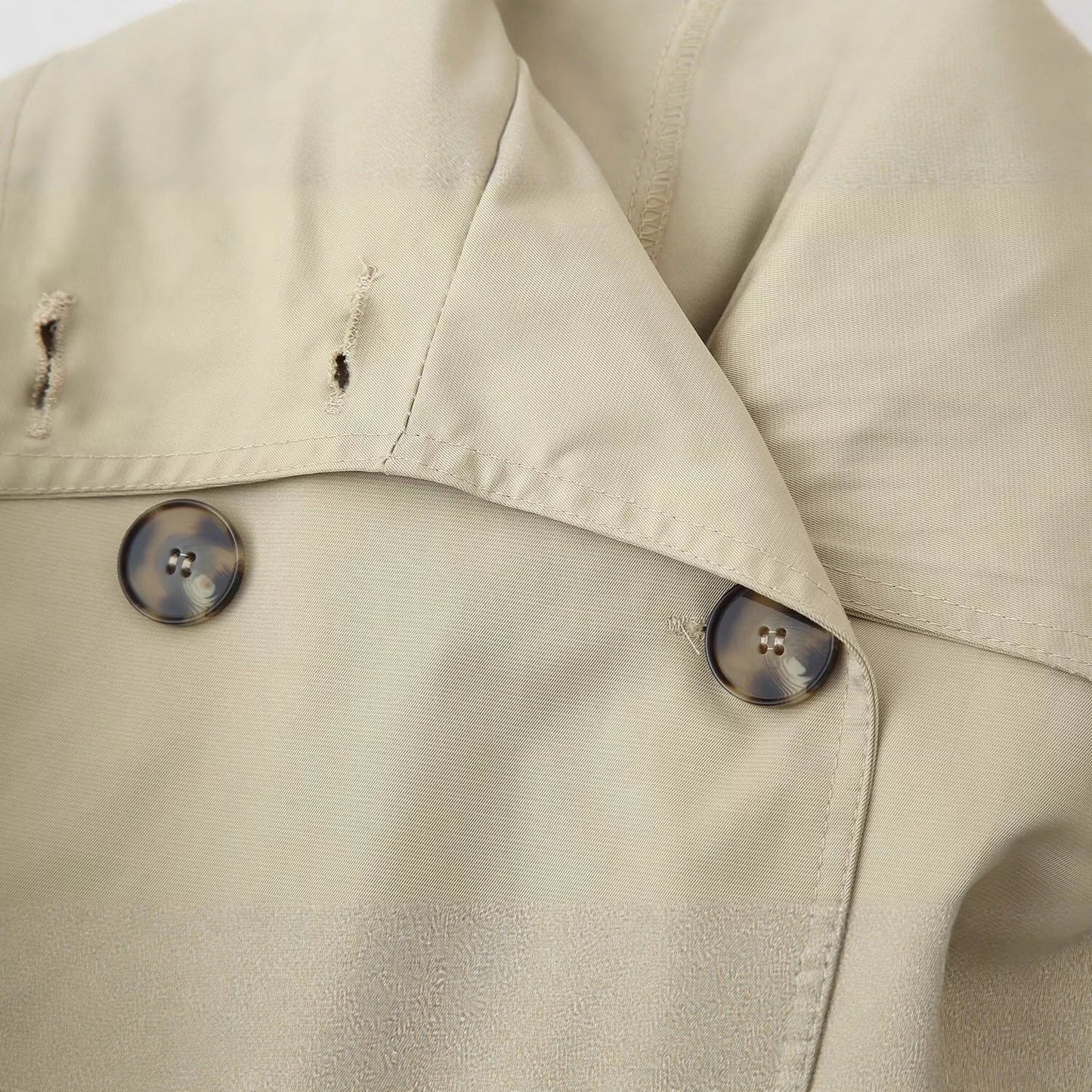 Damen Trenchcoat Jacke mit breitem Revers und Gürtel Norvielle