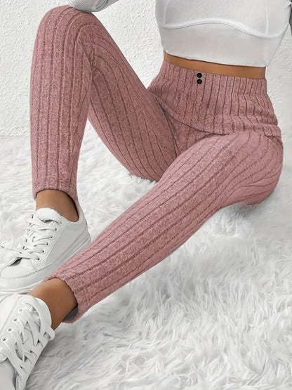 Damen Hochtaillierte Rippstrickleggings Norvielle wird zu:
Norvielle