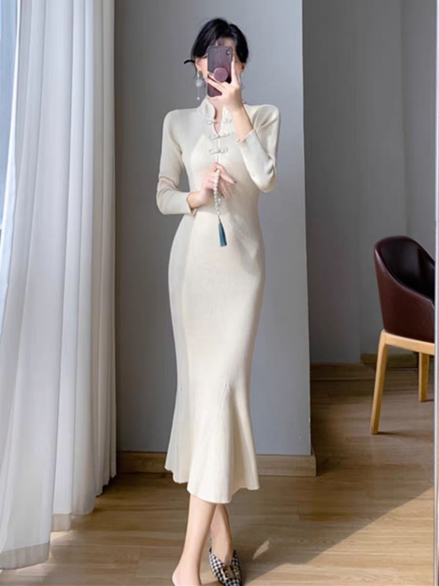 Damen Strickkleid Hochkragen Dekorative Knöpfe Norvielle