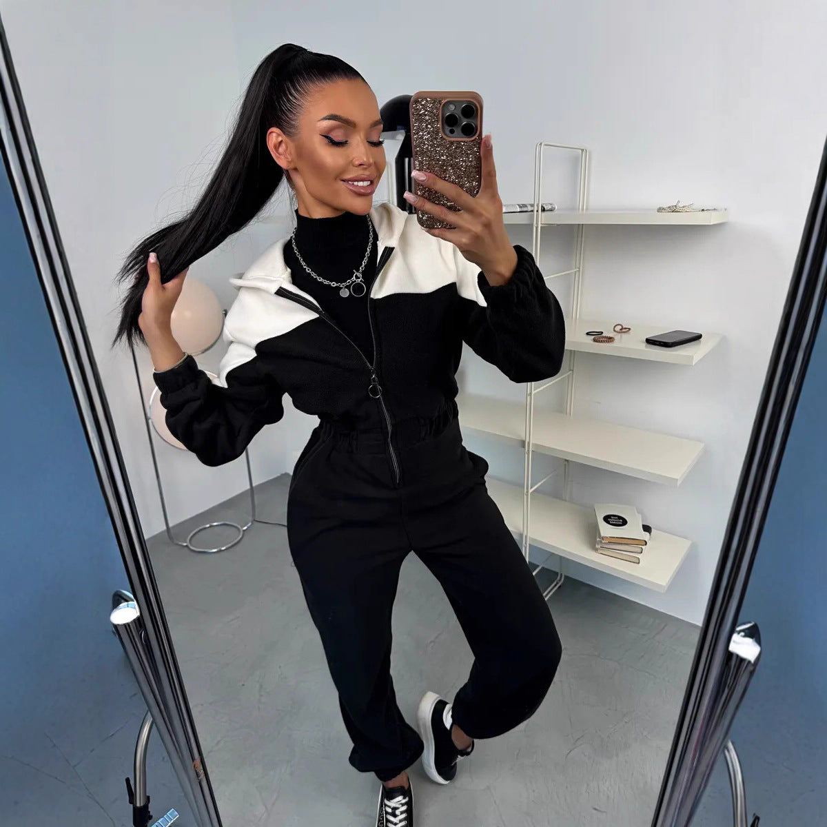 Damen Fleece-Overall mit Reißverschluss und Kapuze