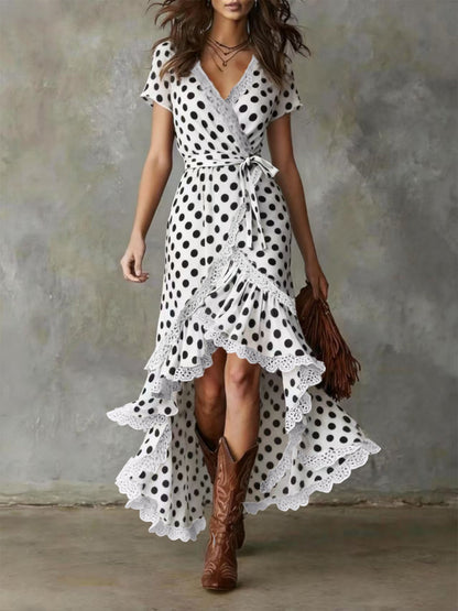 Damen Wickelkleid mit Spitzenakzenten und Blumenmuster
