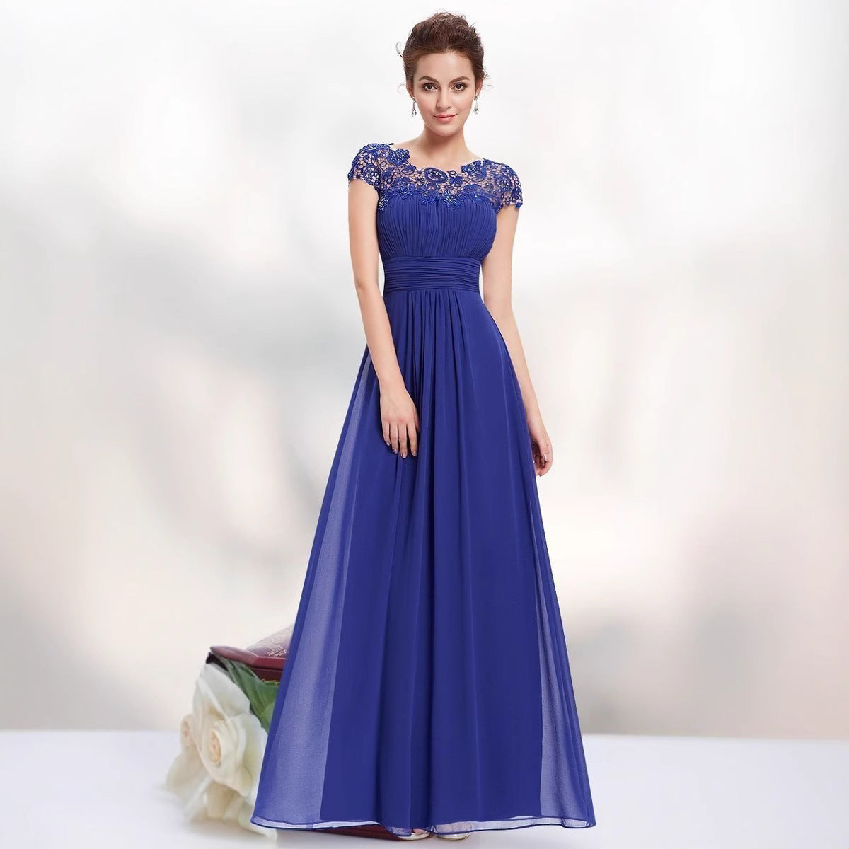 Damen Abendkleid Spitzenoberteil Raffter Rock Norvielle