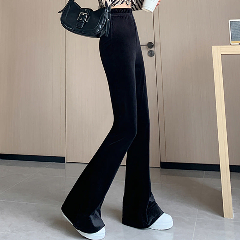 Damen Flare-Hose aus Samt Norvielle