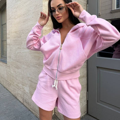 Damen Jogginganzug mit Hoodie und lockeren Shorts Norvielle - Norvielle
