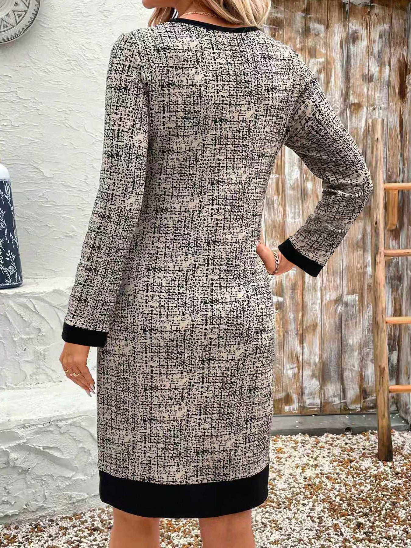 Norvielle Damen Rundhals Schmal Knielang Kleid