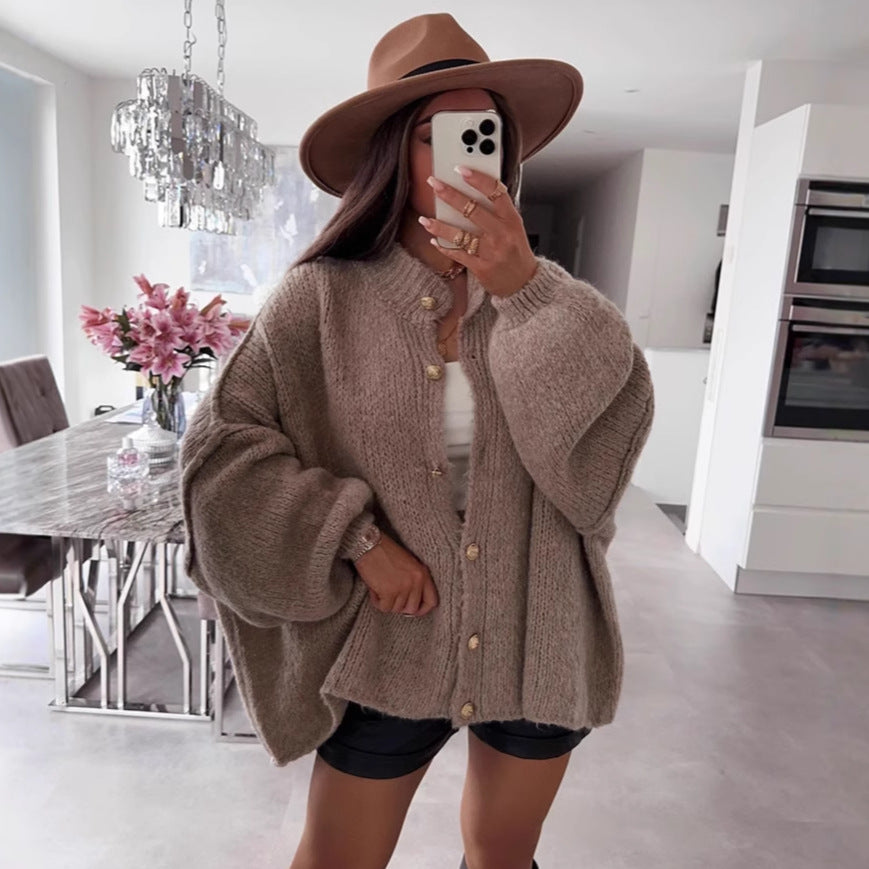 Bella Damen Übergroßer Strickcardigan mit Goldknöpfen