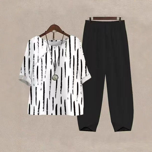 Damen Freizeit Set mit gestreiftem Oberteil und bequemen Hosen - Norvielle
