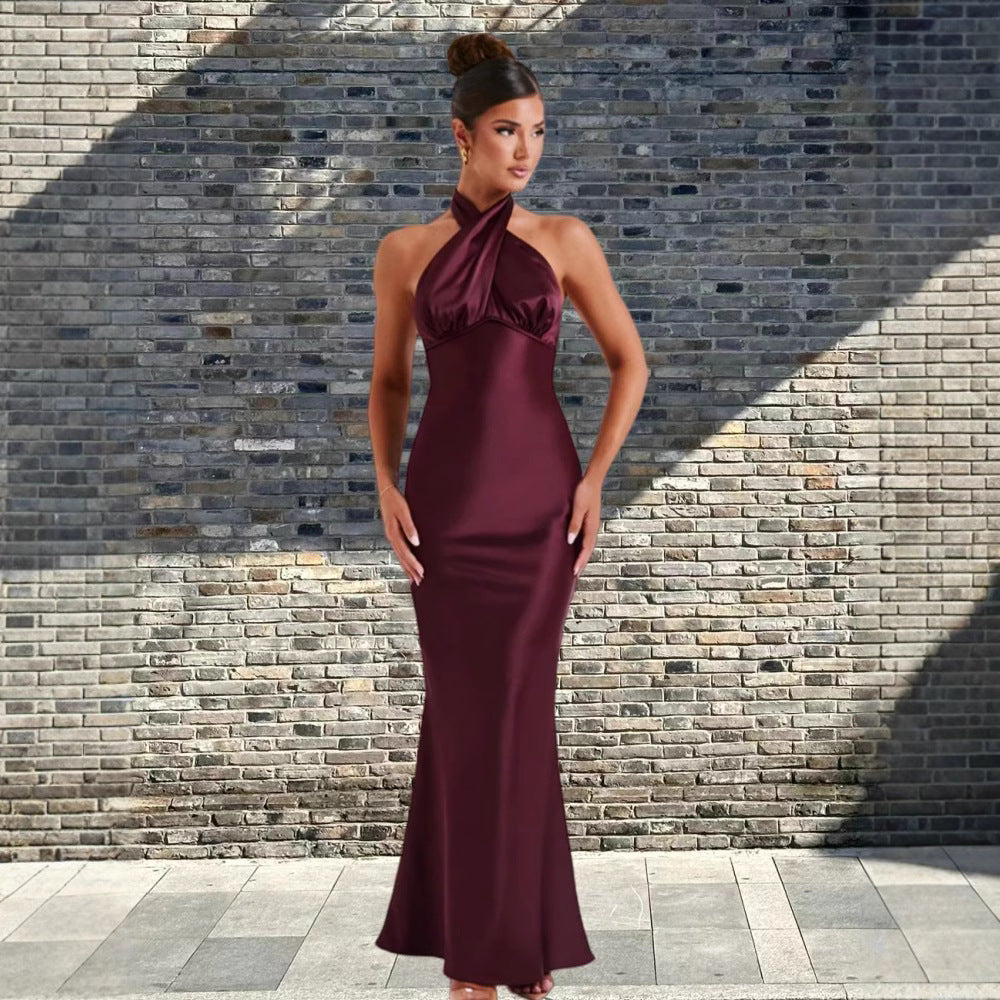 Damen Abendkleid Elegantes Halterneck Figurschmeichelnd Norvielle