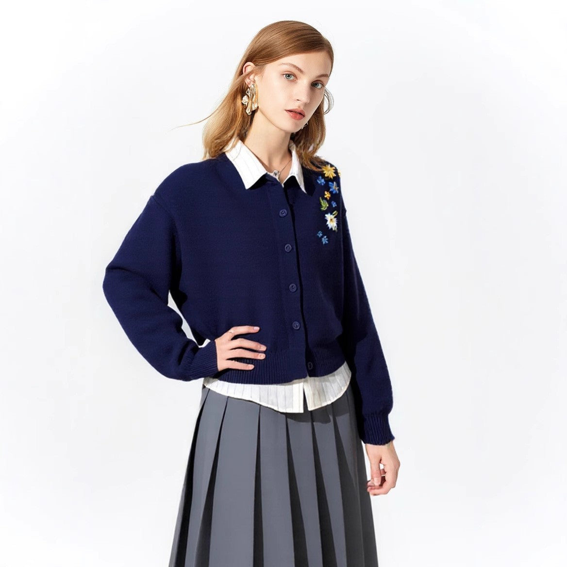 Damen Pullover Lässig Florales Stickdesign Weite Passform Norvielle