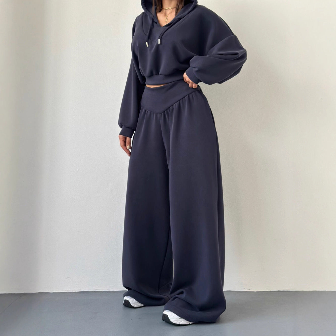 Damen Set Cropped Hoodie Weite Bundhose