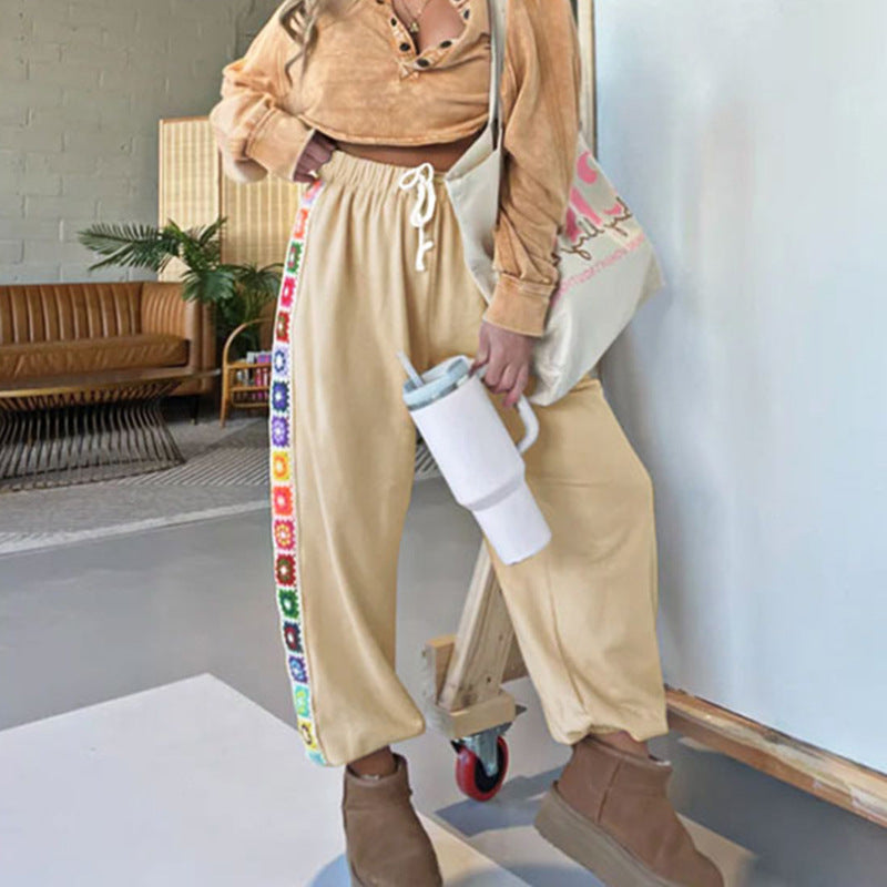 Damen Freizeithose Bunt Blümchen Applikationen