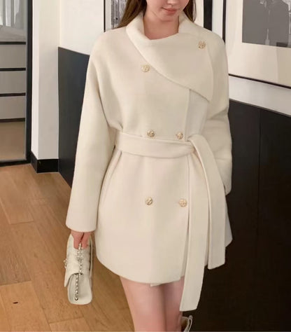 Damen Kurzjacke Asymmetrischer Kragen Goldknöpfe