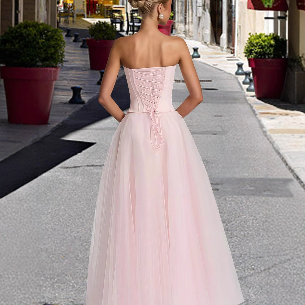 Damen Brautkleid Tiefdekolleté Volumöser Tüllrock Weiß