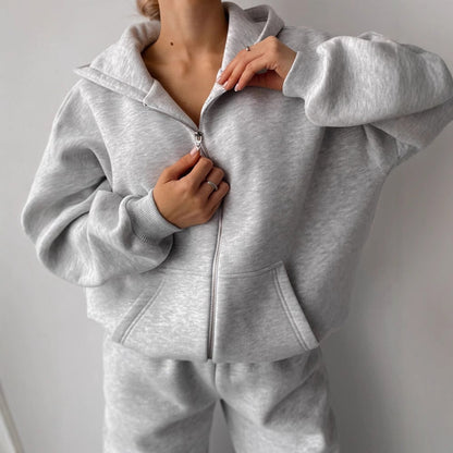 Damen Fleece-Set mit Hochgeschnittener Hose und Kapuzenjacke Norvielle - Norvielle