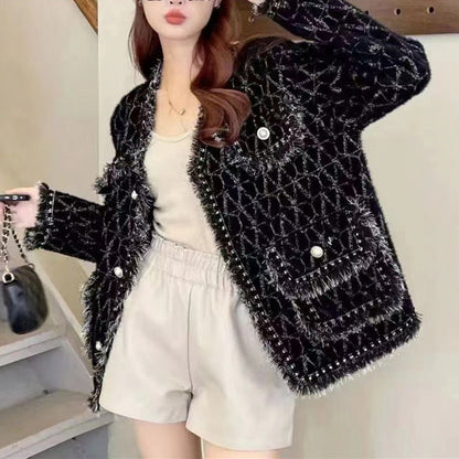 Damen Strickjacke Flauschig mit Knöpfen und Dekorativer Saum Norvielle