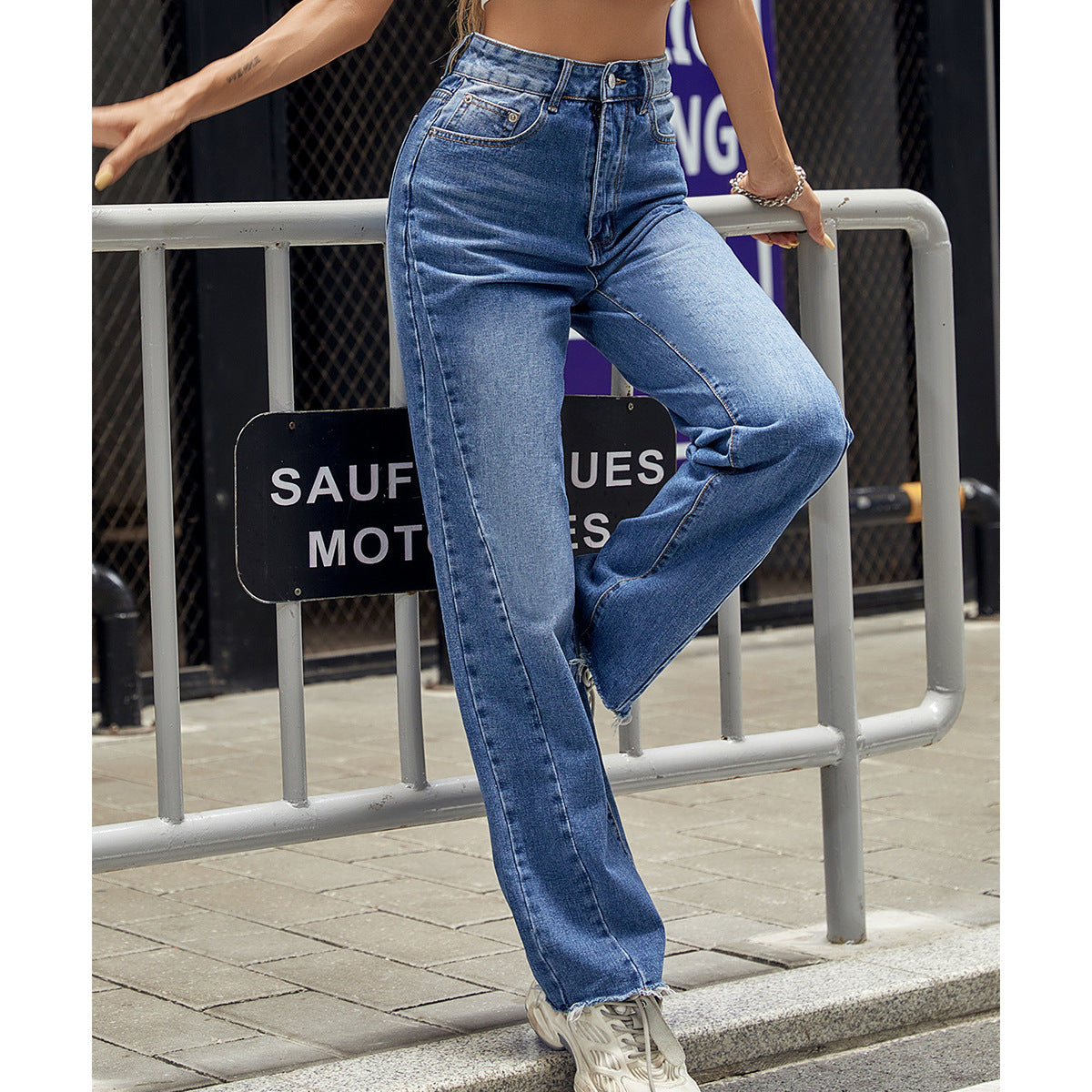 Damen High-Waist Jeans Bootcut Klassisch Schwarz - Norvielle