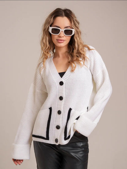 Damen Grobstrickjacke Norvielle mit Taschen und Knopfverschluss