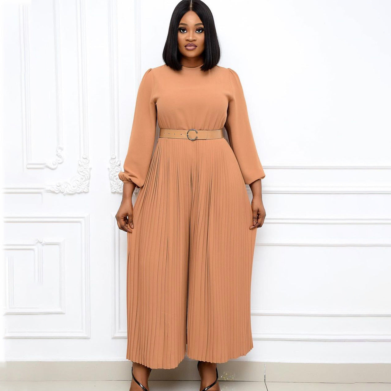 Damen Jumpsuit Plissee mit Gürtel und weiten Ärmeln Norvielle