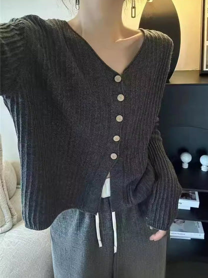 Damen Strickjacke V-Ausschnitt Dekorative Knöpfe Norvielle