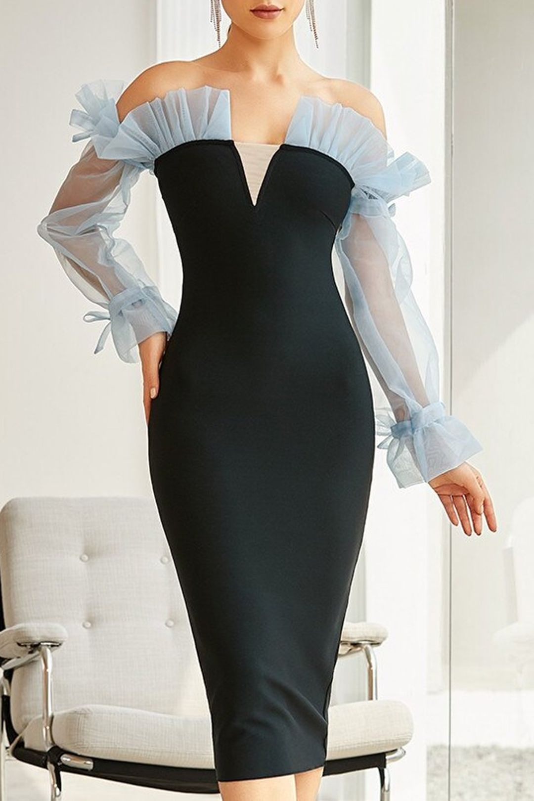 Damen Off-Shoulder Kleid mit Rüsche Figurbetont