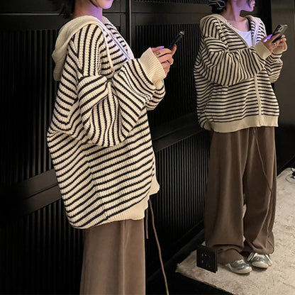 Damen Oversized Strickjacke Kapuze Reißverschluss Norvielle