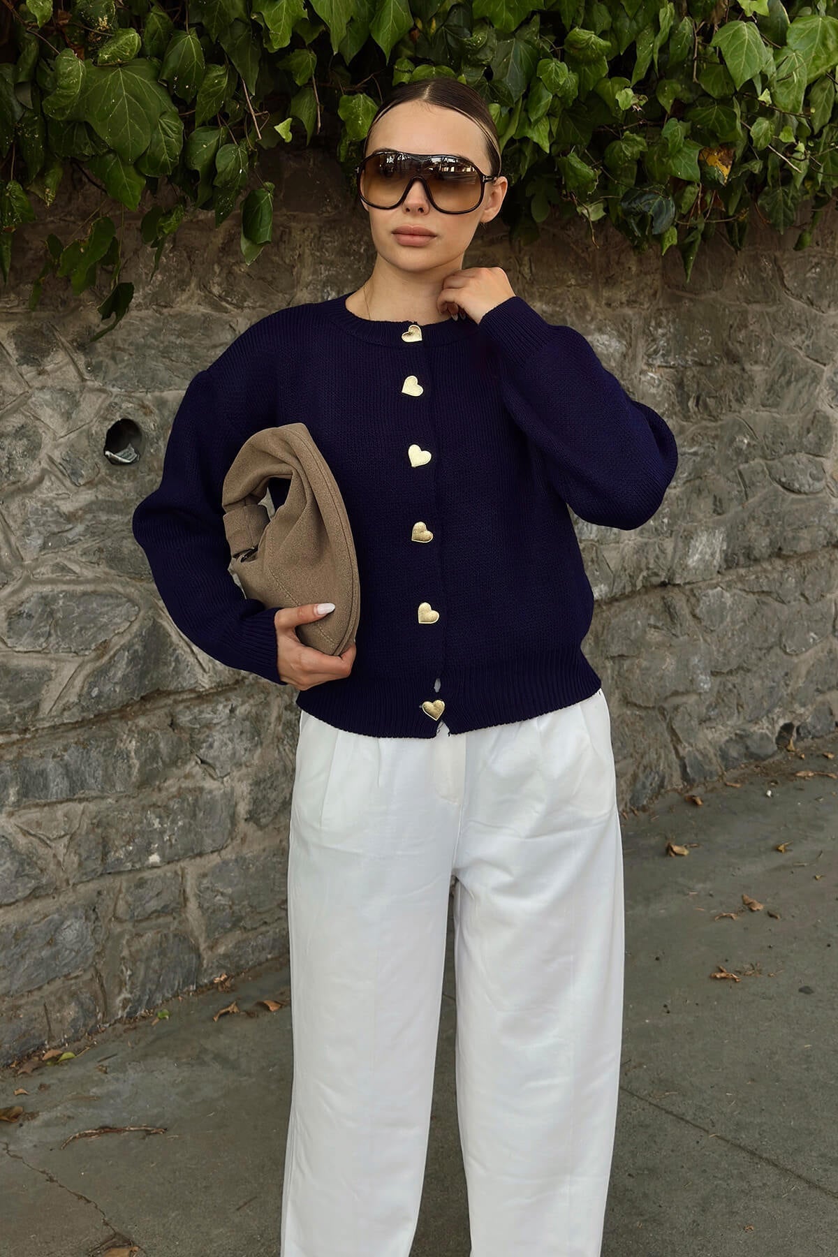 Damen Strickcardigan mit Herzknöpfen Norvielle