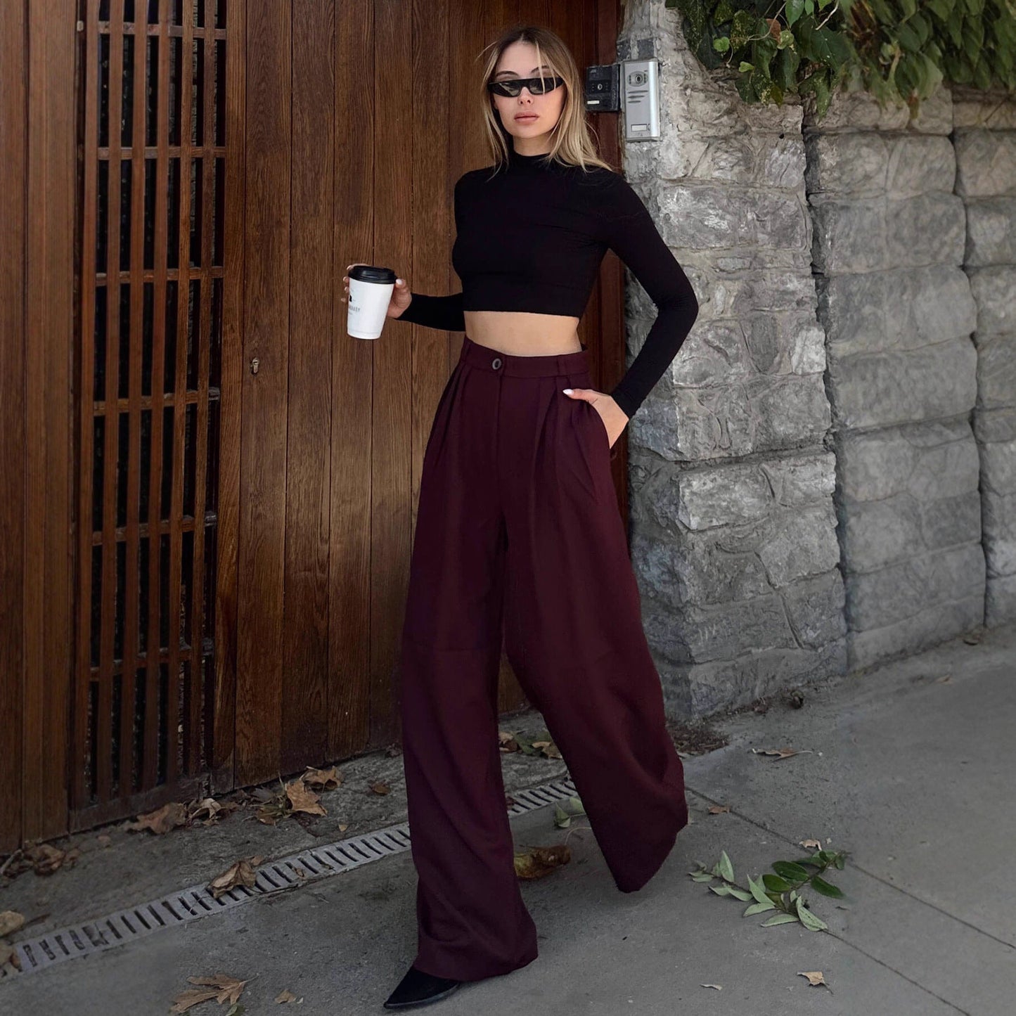 Damen Oberteil mit hoch geschnittenen Hosen Norvielle Elegantes Design