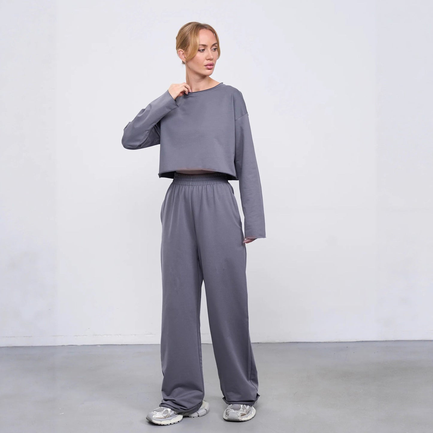 Damen Sweatshirt Set Komfortabel Cropped mit Jogginghose Norvielle - Norvielle