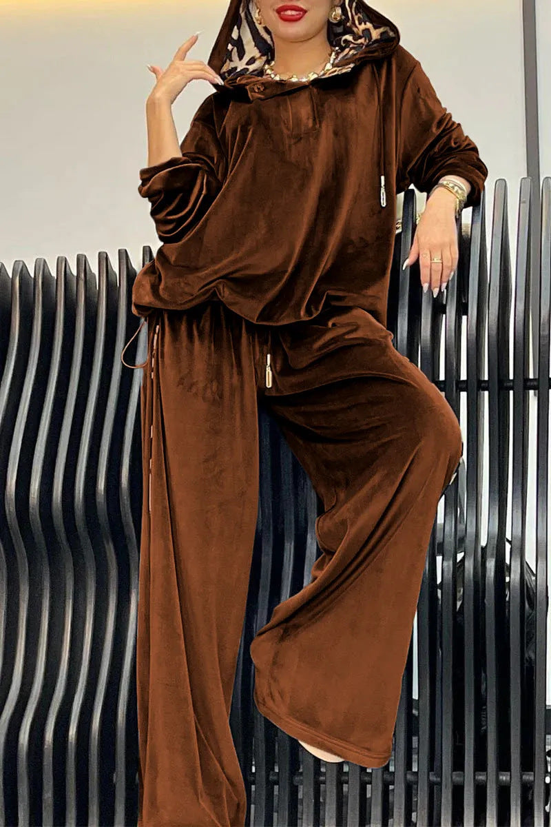 Damen Lounge-Anzug mit Kapuze Satin-Finish Norvielle