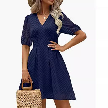 Damen Kleid mit Puffärmeln und V-Ausschnitt Norvielle