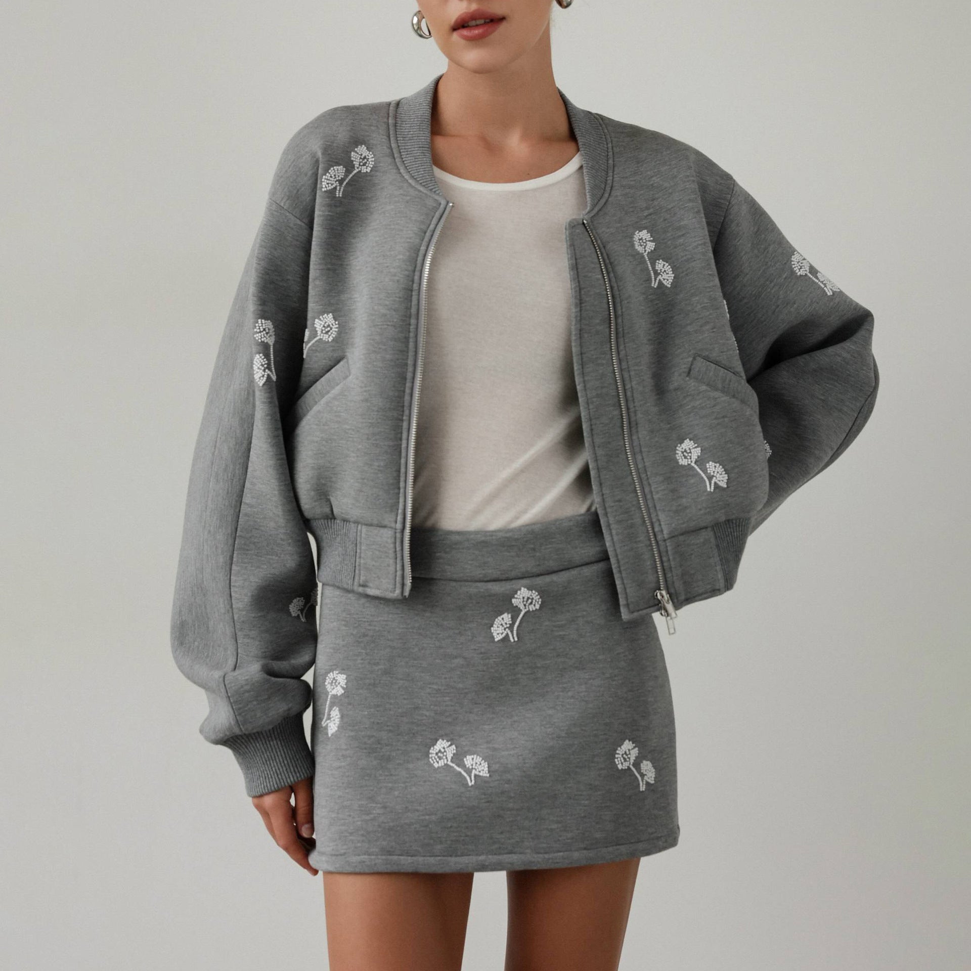 Damen Sportset Blumenstickerei Norvielle - Norvielle