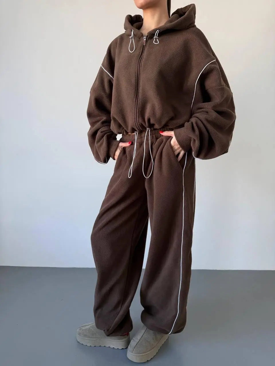 Damen Sweatanzug Kapuzenpullover Weite Hose Seitenstreifen Norvielle